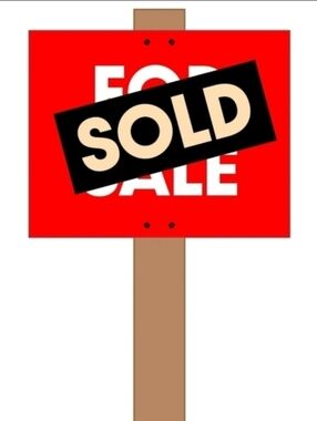 Authentic Bliss Medium Lacoste Women's Dark Green Crossbody with Gold Accent.